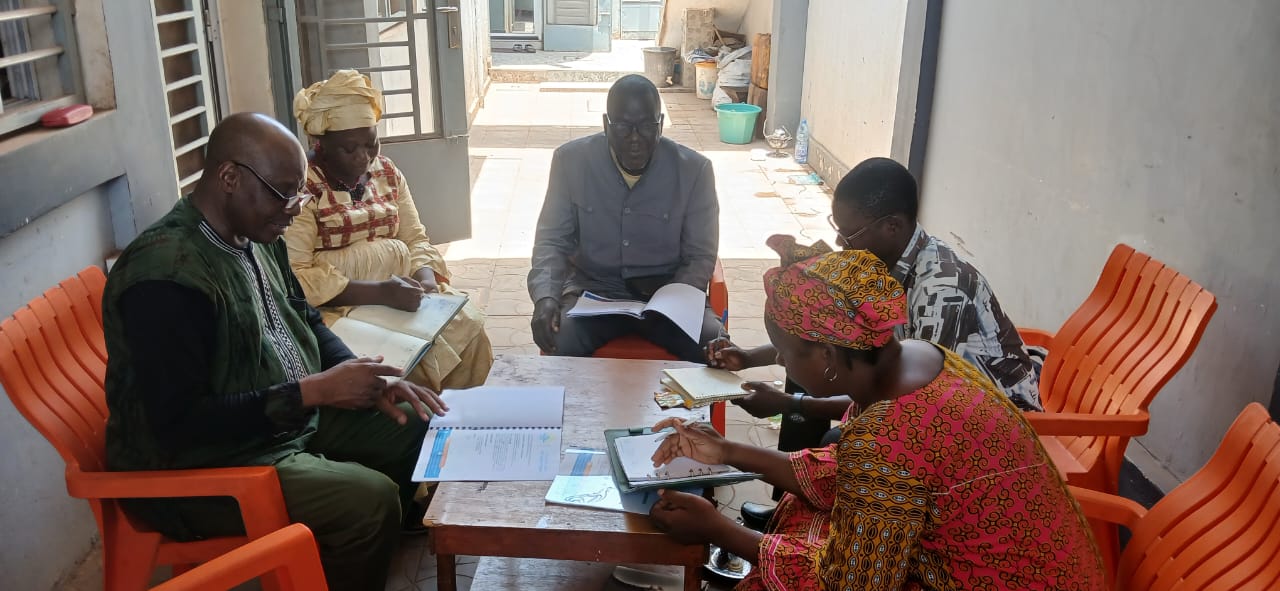 Séance de travail CNAPND-DAI MALI au siège de Diakonos Agapè International – photo 2
